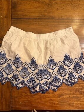 Calypso St. Barth White Shorts with Navy Blue Embroidery